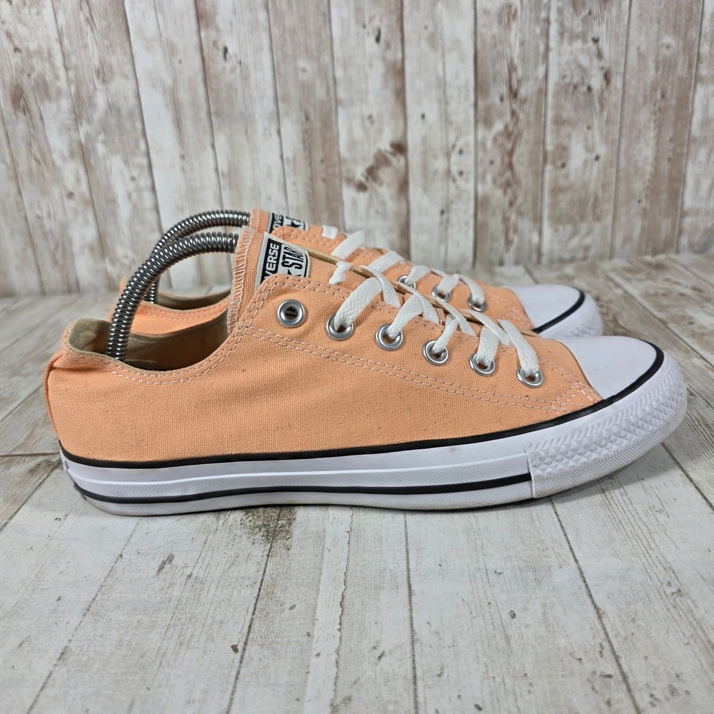Converse Chuck Taylor All Star Low Top Peach Apricot Sneakers 155573F Womens 9.5